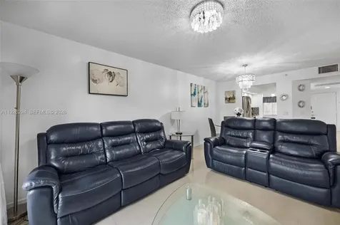 900 SW 142nd Avenue Pembroke Pines FL 33027