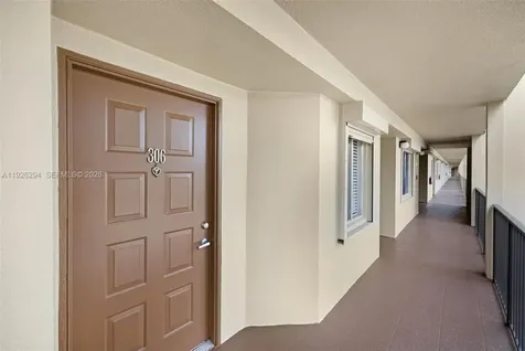 900 SW 142nd Avenue Pembroke Pines FL 33027