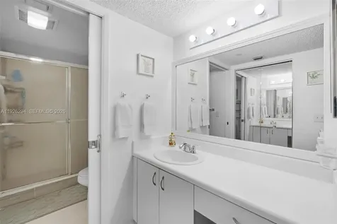 900 SW 142nd Avenue Pembroke Pines FL 33027