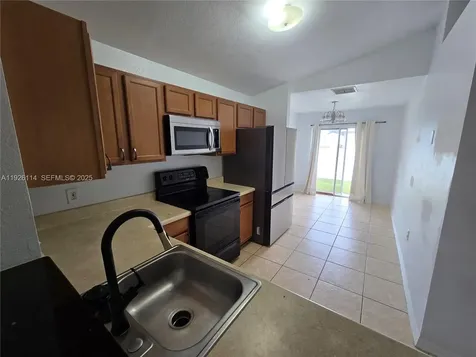 4876 30th Avenue Vero Beach FL 32967