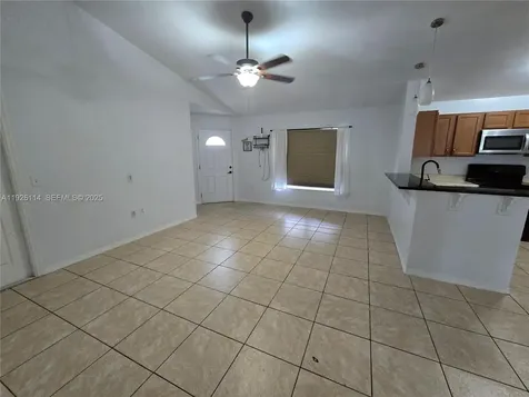 4876 30th Avenue Vero Beach FL 32967