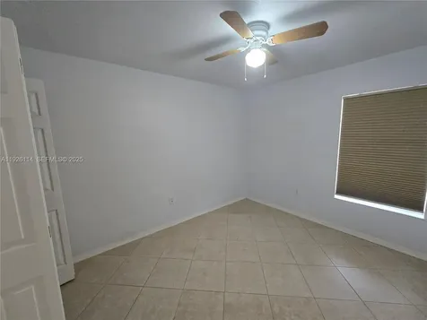 4876 30th Avenue Vero Beach FL 32967