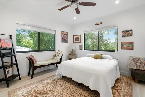 669 Colson Drive Key Largo FL 33037