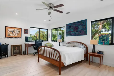 669 Colson Drive Key Largo FL 33037
