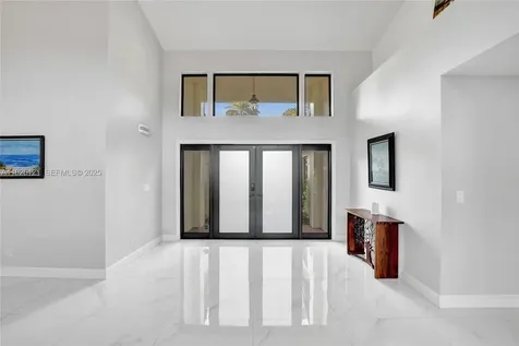 3071 Perriwinkle Circle Davie FL 33328