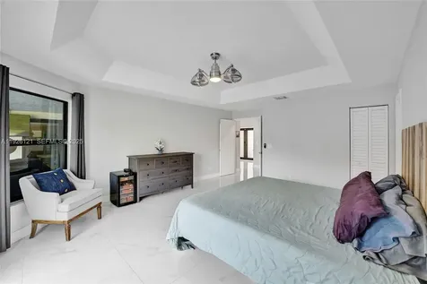 3071 Perriwinkle Circle Davie FL 33328
