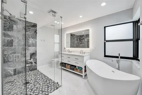 3071 Perriwinkle Circle Davie FL 33328