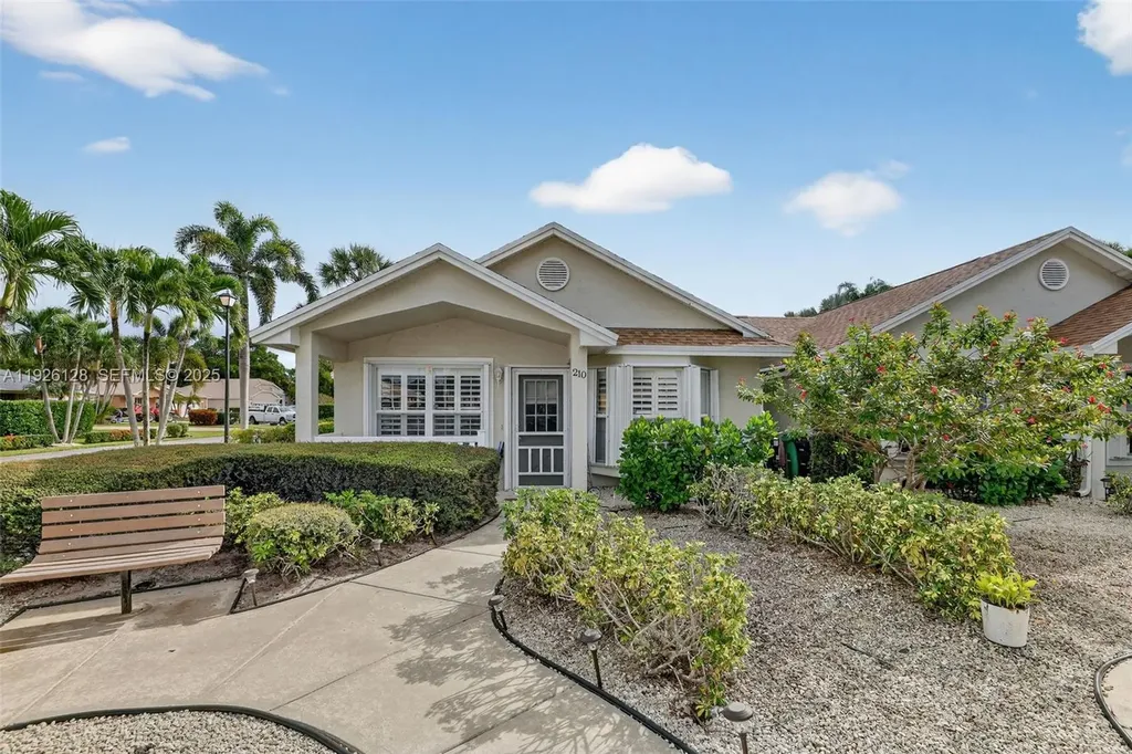 210 NW Zanzibar Place Port St. Lucie FL 34986
