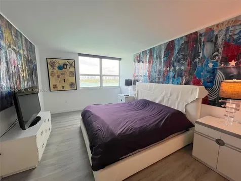 650 West Avenue Miami Beach FL 33139