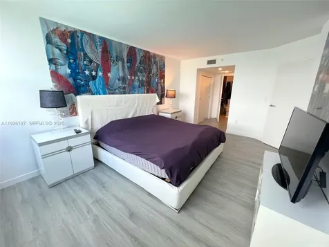 650 West Avenue Miami Beach FL 33139
