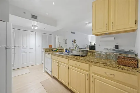 2665 SW 37th Avenue Miami FL 33133