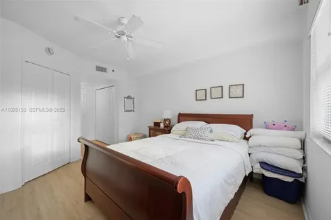 2665 SW 37th Avenue Miami FL 33133