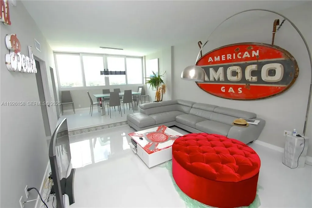 800 West Avenue Miami Beach FL 33139