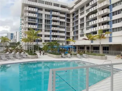 800 West Avenue Miami Beach FL 33139