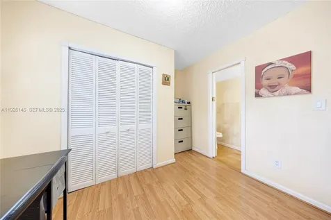 4660 E 4th Avenue Hialeah FL 33013