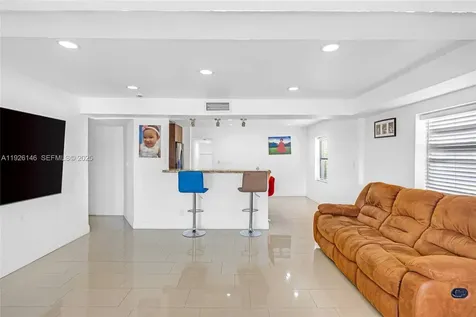4660 E 4th Avenue Hialeah FL 33013