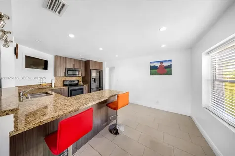 4660 E 4th Avenue Hialeah FL 33013