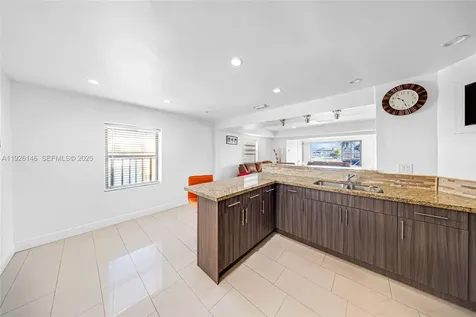 4660 E 4th Avenue Hialeah FL 33013