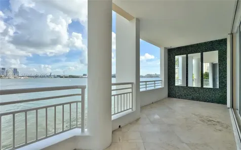 848 Brickell Key Drive Miami FL 33131