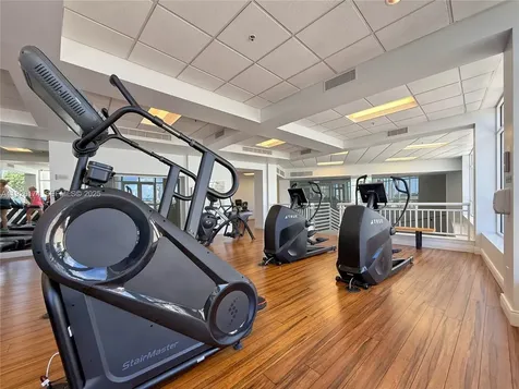 848 Brickell Key Drive Miami FL 33131