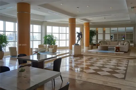 848 Brickell Key Drive Miami FL 33131