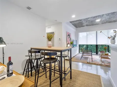 1053 NW 29th Street Miami FL 33127