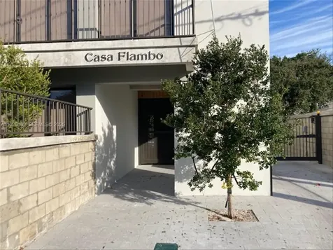 1053 NW 29th Street Miami FL 33127
