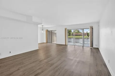 9703 N New River Canal Road Plantation FL 33324