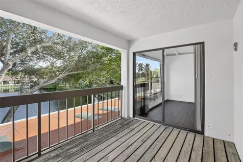 9703 N New River Canal Road Plantation FL 33324