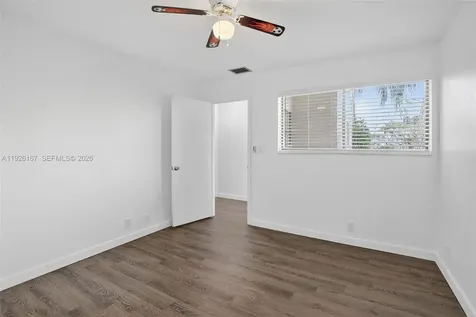 9703 N New River Canal Road Plantation FL 33324