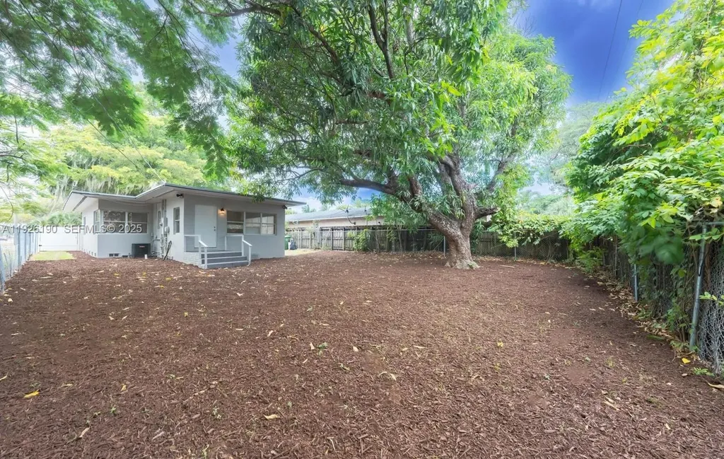 1100 NW 7th Avenue Fort Lauderdale FL 33311