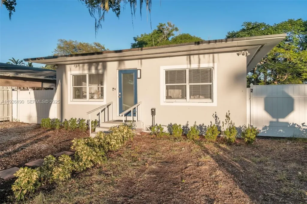 1100 NW 7th Avenue Fort Lauderdale FL 33311