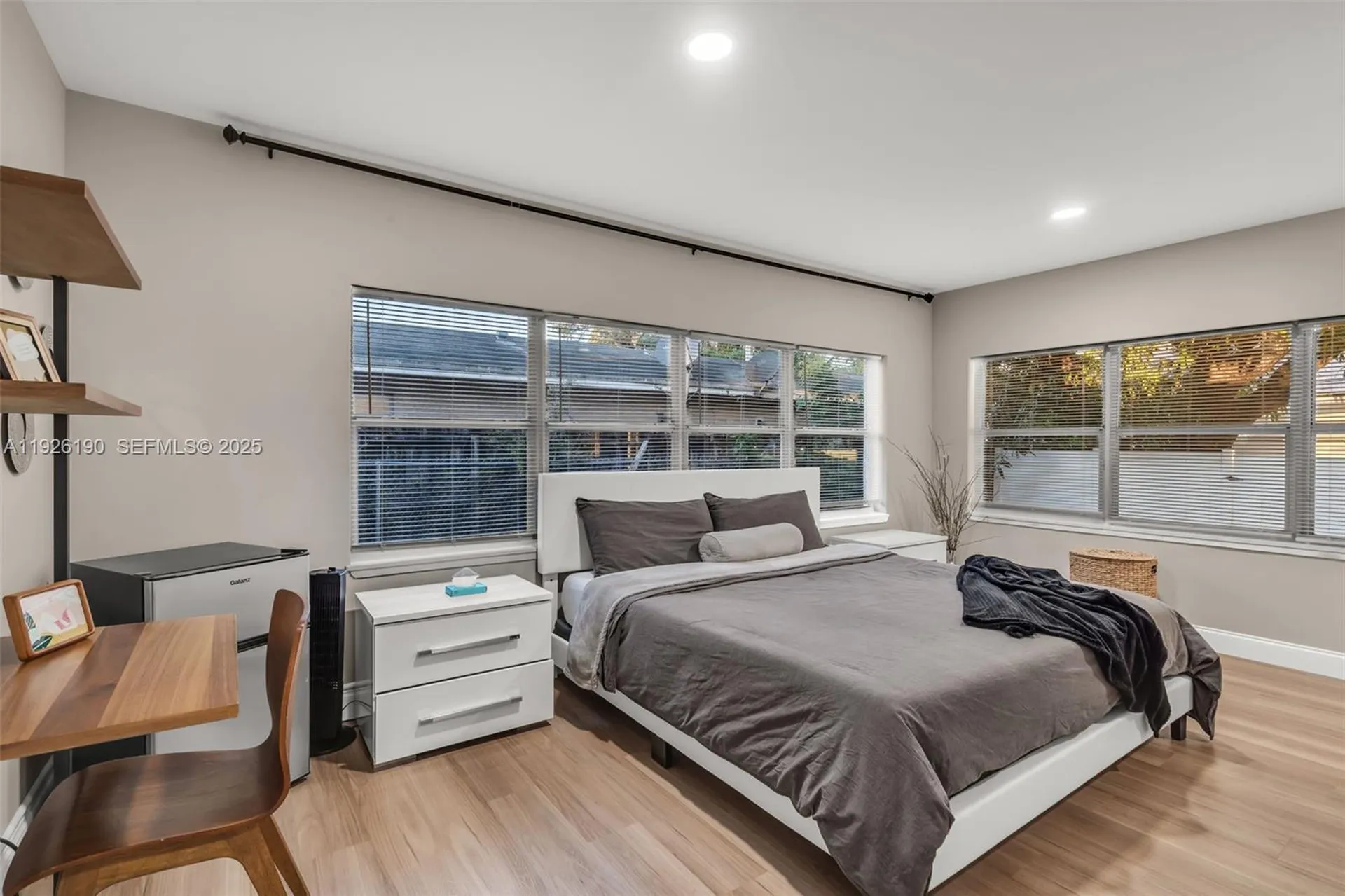 1100 NW 7th Avenue Fort Lauderdale FL 33311