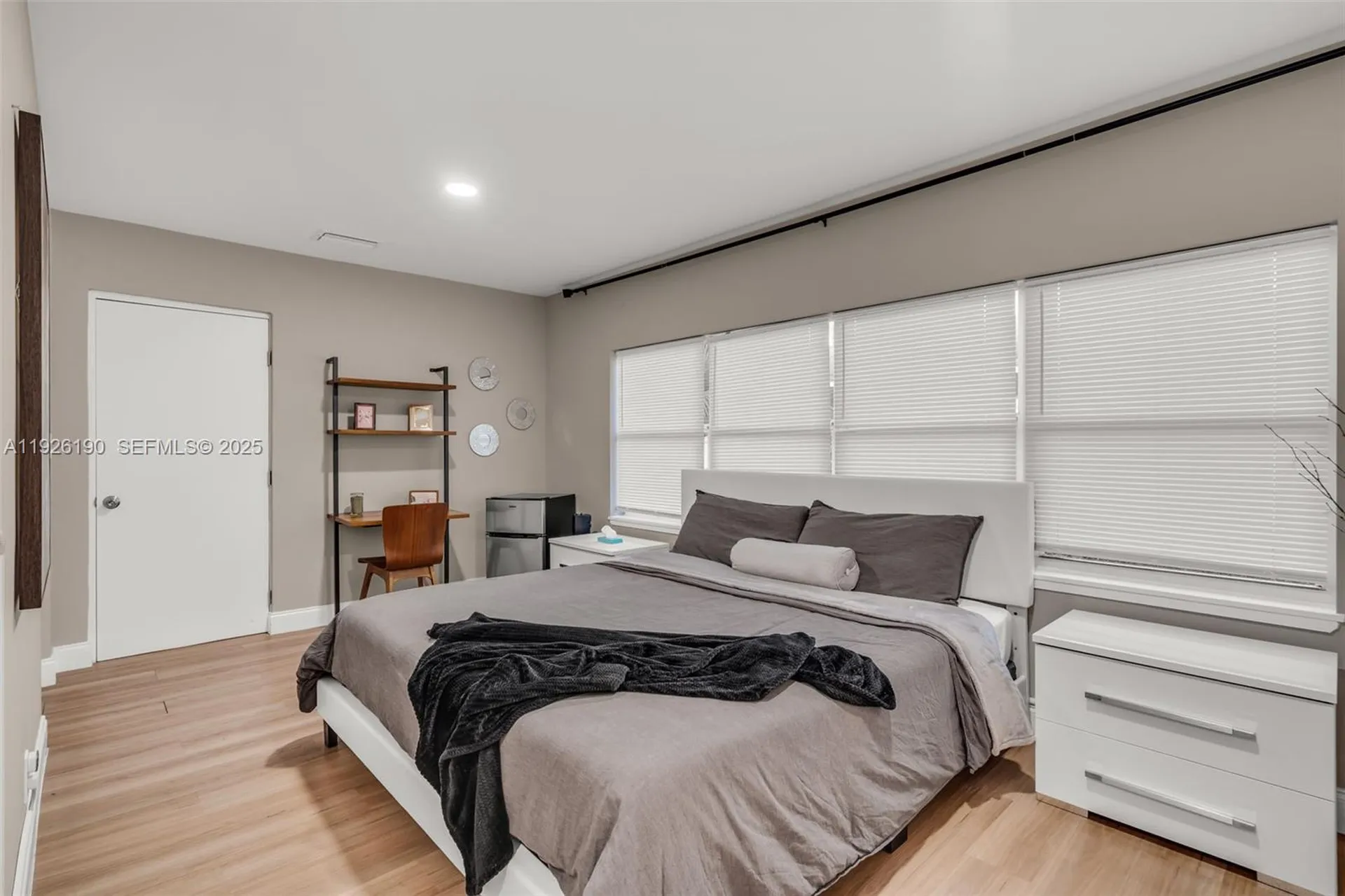 1100 NW 7th Avenue Fort Lauderdale FL 33311