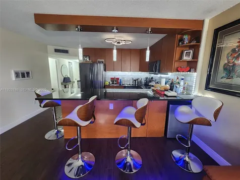 2801 NE 183rd Street Aventura FL 33160