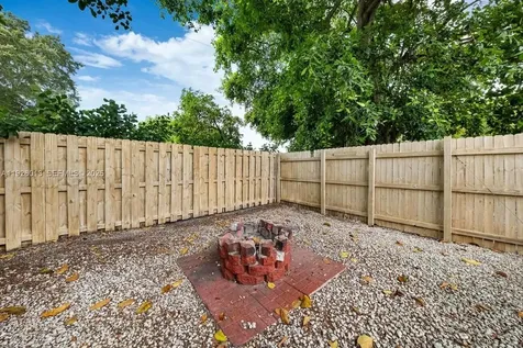 12995 NE 5th Avenue Miami FL 33161