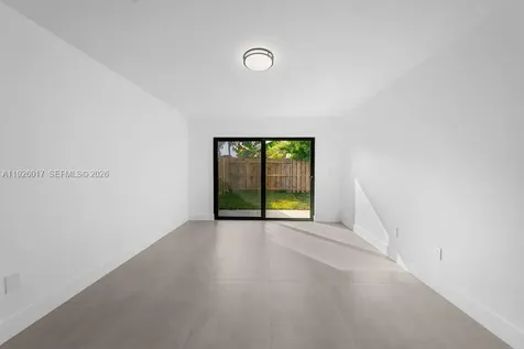 13338 SW 113th Place Miami FL 33176
