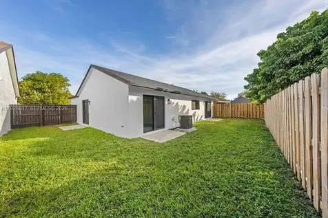13338 SW 113th Place Miami FL 33176