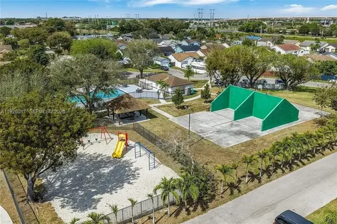 13338 SW 113th Place Miami FL 33176