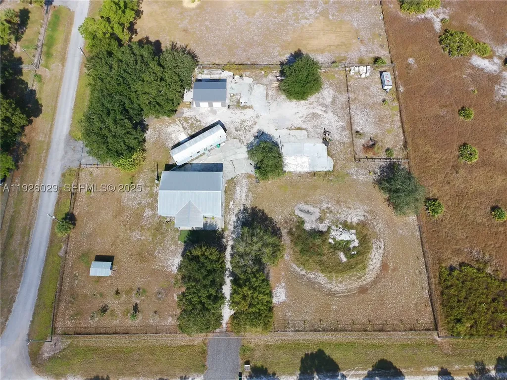 527 Perimeter Road Clewiston FL 33440