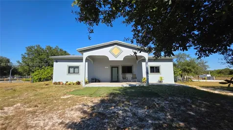 527 Perimeter Road Clewiston FL 33440