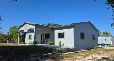 527 Perimeter Road Clewiston FL 33440
