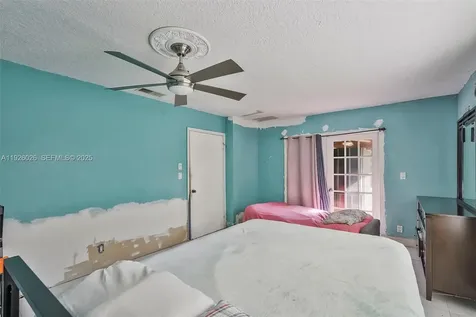 8113 Rose Marie Circle Boynton Beach FL 33472