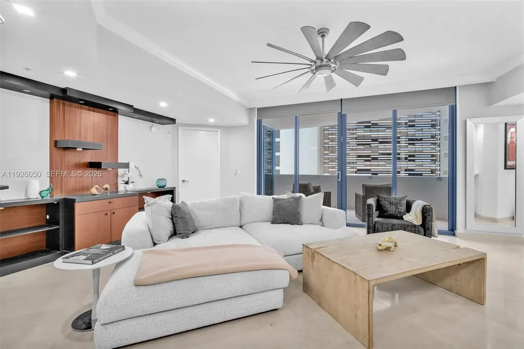333 Las Olas Way Fort Lauderdale FL 33301