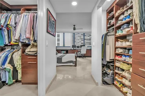 333 Las Olas Way Fort Lauderdale FL 33301