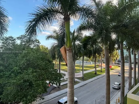 2000 N Bayshore Drive Miami FL 33137