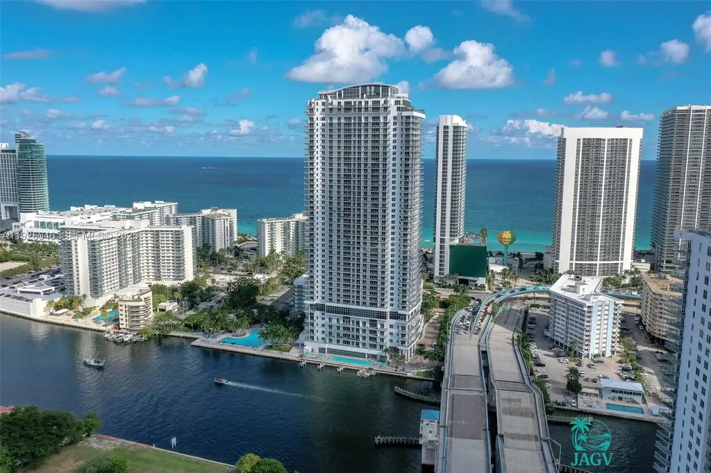 4010 S Ocean Drive Hollywood FL 33019