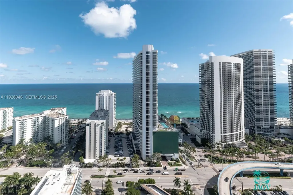4010 S Ocean Drive Hollywood FL 33019