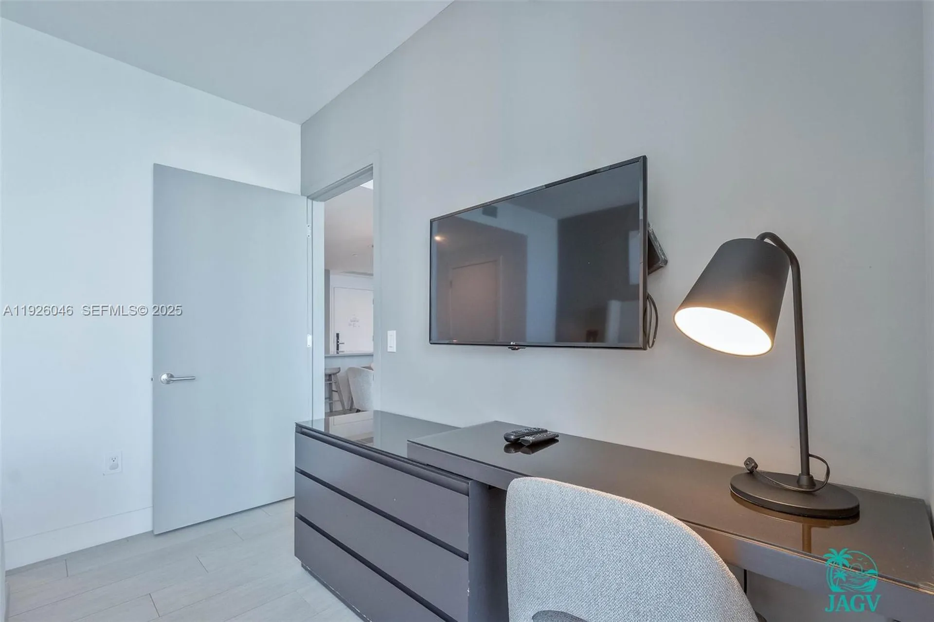 4010 S Ocean Drive Hollywood FL 33019