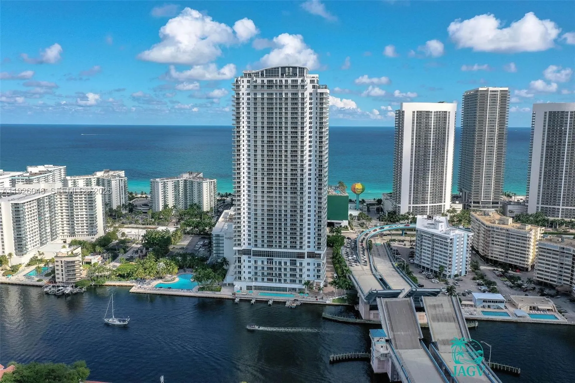 4010 S Ocean Drive Hollywood FL 33019